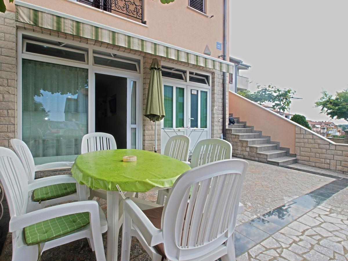 Apartments Slavka 1155 Pula Exterior foto